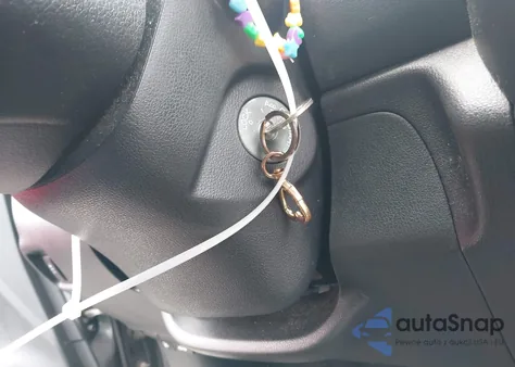 2019 Nissan Versa 1.6 S+ z USA, uszkodzony, nr VIN 3N1CN7AP7KL826775